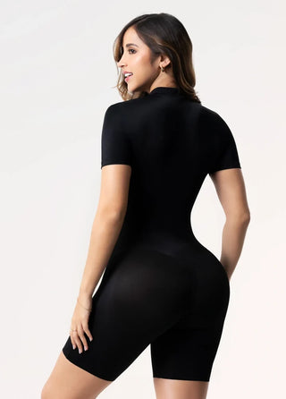 Body Manga Corta, Escote con Cremallera y Realce Natural | Salome 5502